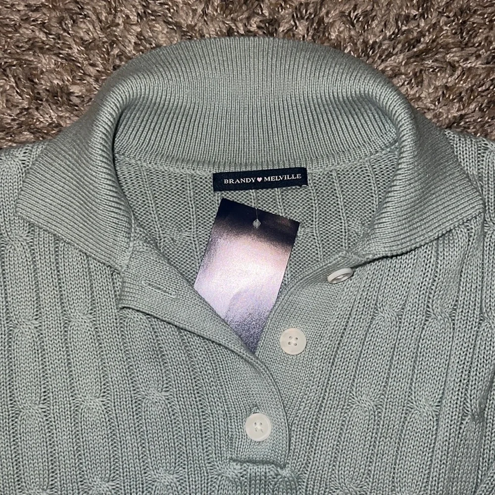 Brandy Melville Sage Green Knit Sweater Size Small. - Picture 2 of 4